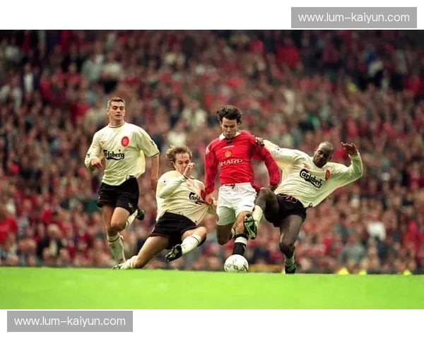 宿命的对决：墨西哥与美国足球的恩怨情仇